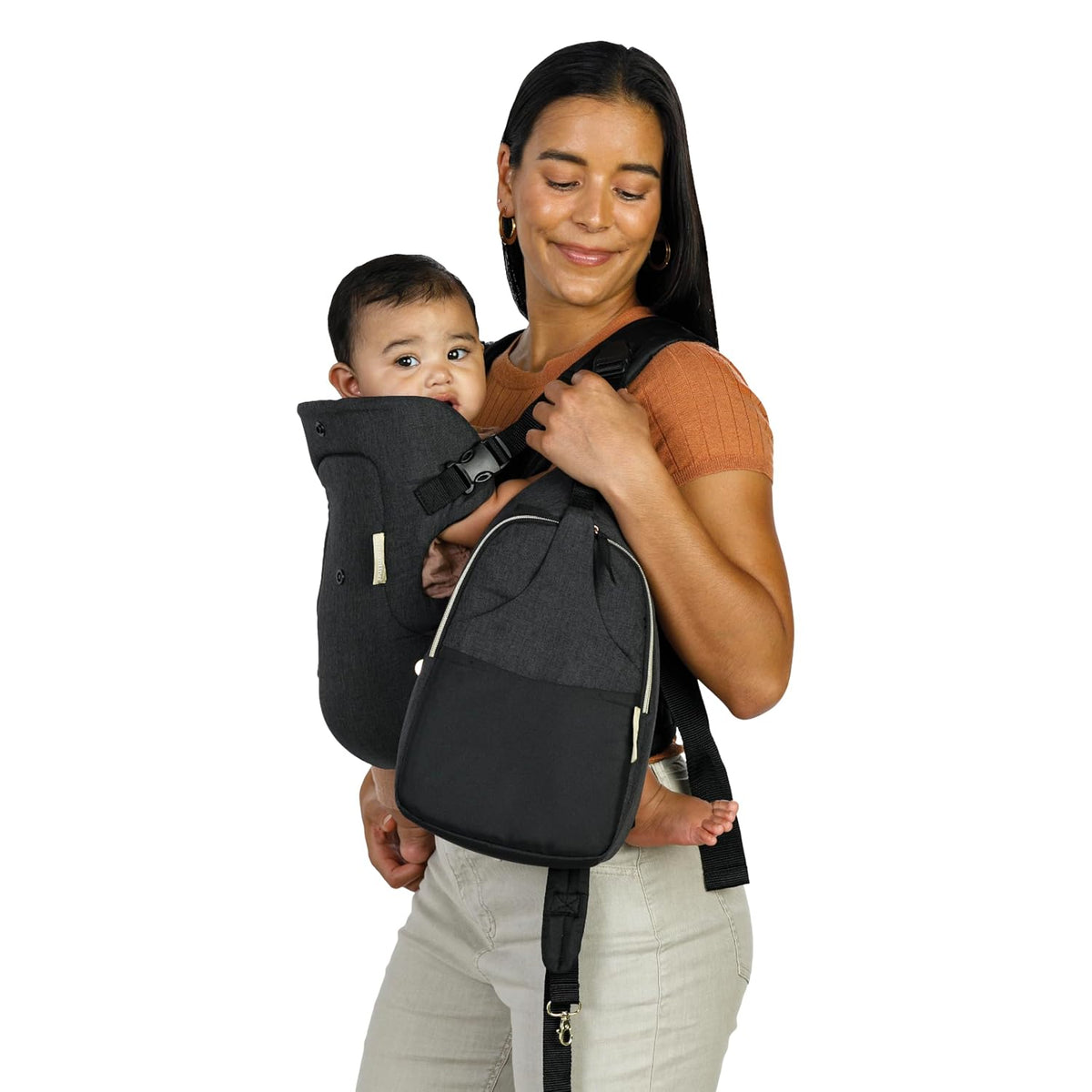 Flip 4-In-1 Carrier & Diaper Bag Bundle, Black & Gold